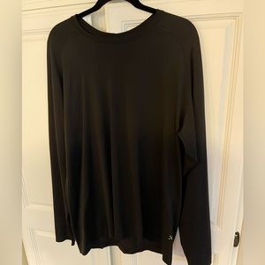 Men’s XL black Lululemon long sleeve
